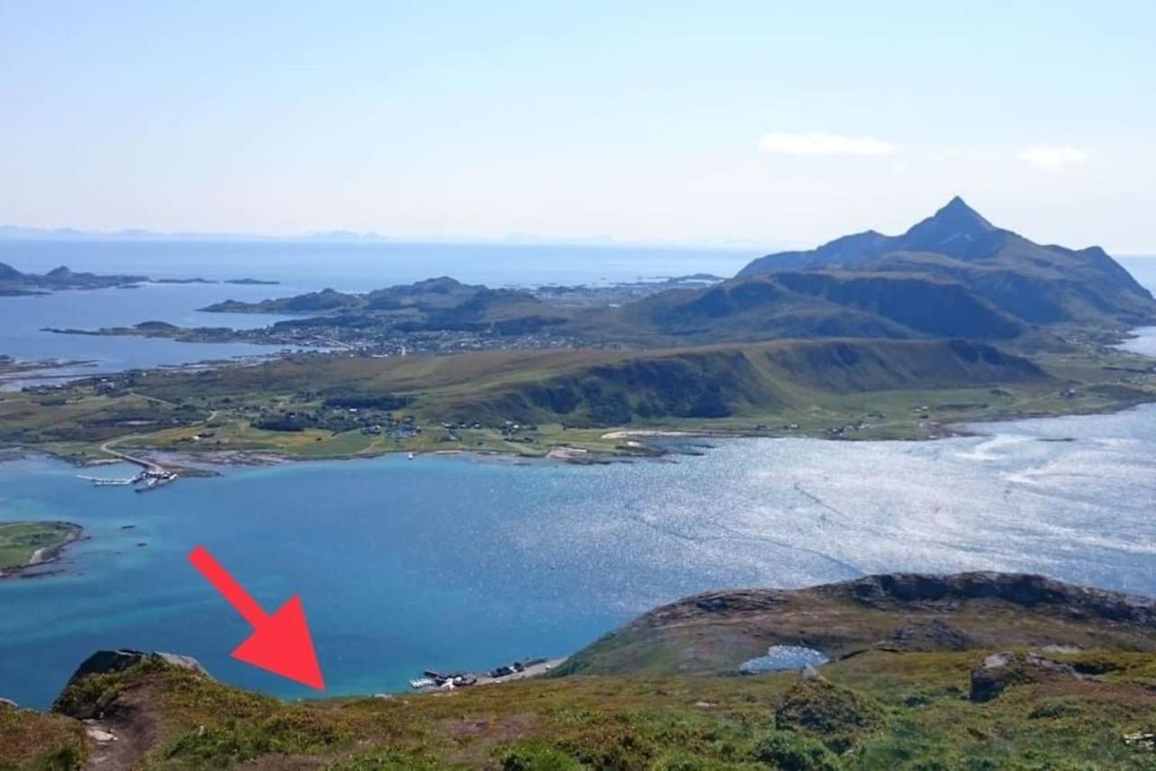 Lofothytter Lodge
